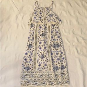 Sleeveless sundress. Excellent condition.